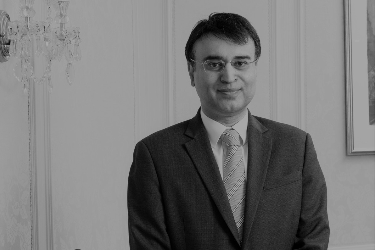 Naser Khan v.1